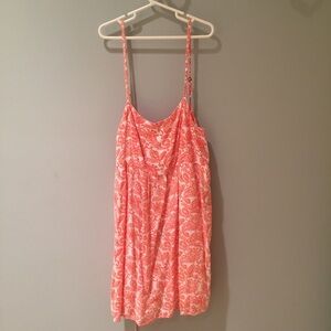Love Tree Happens Paisley Top
